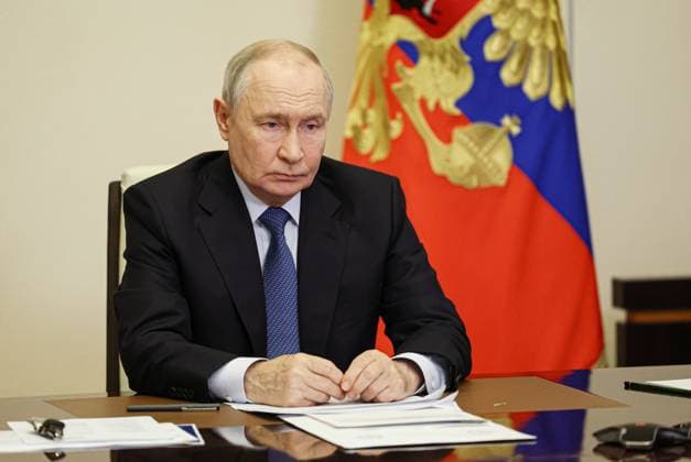Russia Putin Government 9249506 23.09.2026 Russian President Vladimir Putin holds a meeting with members of the government via videoconference at the Novo-Ogaryovo state residence, outside Moscow, Russia. Vyacheslav Prokofiev Sputnik Moscow Russia  Copyright: xVyacheslavxProkofievx