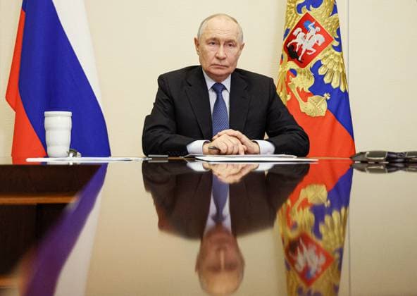 Russia Putin Government 9249508 23.09.2026 Russian President Vladimir Putin holds a meeting with members of the government via videoconference at the Novo-Ogaryovo state residence, outside Moscow, Russia. Vyacheslav Prokofiev Sputnik Moscow Russia  Copyright: xVyacheslavxProkofievx