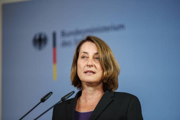 Statement by Federal Minister of the Interior Dobrindt at a press conference on the Action Plan Against Social Benefits Fraud, featuring Federal Minister of the Interior Alexander Dobrindt and State Secretary Leonie Gebers (SPD) on September 23, 2026, in Berlin, Berlin, Berlin, Germany, Federal Ministry of the Interior