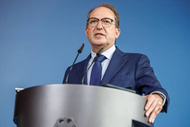 Statement by Federal Minister of the Interior Dobrindt at a press conference on the Action Plan Against Social Benefit Fraud, featuring Federal Minister of the Interior Alexander Dobrindt and State Secretary Leonie Gebers (SPD) on September 23, 2026, in Berlin. Alexander Dobrindt addresses those in attendance. Berlin, Berlin, Germany, Federal Ministry of the Interior