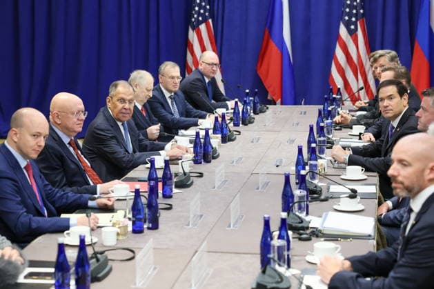USA, NEW YORK CITY - SEPTEMBER 23, 2026: Russian Minister of International Affairs Sergei Lavrov (3nd L) and US Secretary of State Marco Rubio (3rd R) meet during the 2026 High-level Week at the 81st session of the UN General Assembly. Russian Ministry of International Affairs TASS  98186877