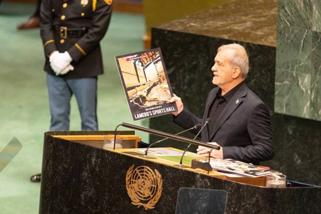 September 23, 2026, New York City, USA: Iranian President Masoud Pezeshkian delivers an address during the General Debate of the 81st session of the United Nations General Assembly at the UN Headquarters in New York City. New York City USA  - ZUMAl194 20260923_zip_l194_010 Copyright: xMarekxLadzinskix