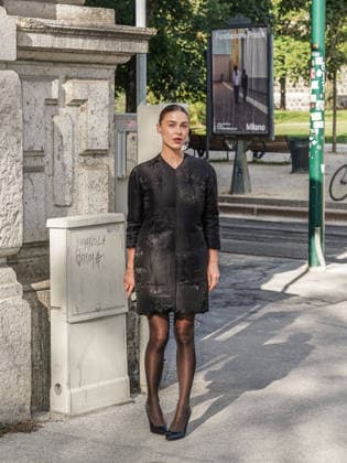 IPA88870842 - Milan, Milan Women s Fashion Week Spring Summer 2027 - Women s Fashion, Spring Summer 2027 - JIL SANDER fashion show - arrivals - pictured: Sophia Roe  Copyright: xEmanuelexRobertoxDexCarlix xx IPA88870842