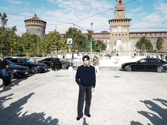 IPA88870886 - Milan, Milan Women s Fashion Week Spring Summer 2027 - Women s Fashion, Spring Summer 2027 - JIL SANDER runway show - arrivals - pictured: Ayden Sng  Copyright: xEmanuelexRobertoxDexCarlix xx IPA88870886