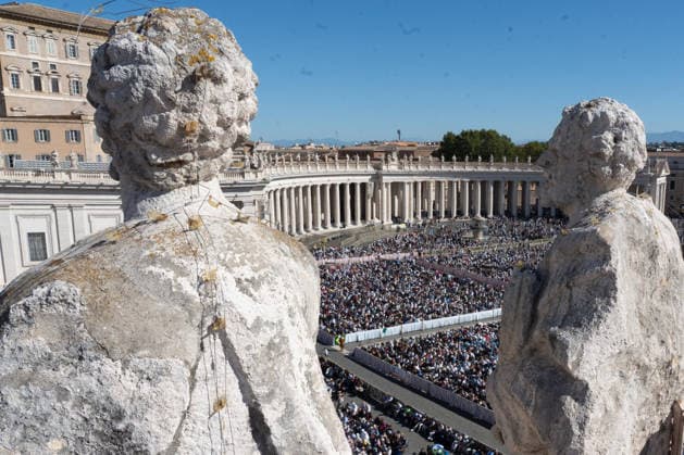 Pope Leo XIV Leads The General Audience - Vatican Pope Leo XIV attends the weekly general audience at St Peter s Square in Vatican City on September 23, 2026. Photo by Andrea Bracaglia ABACAPRESS.COM Vatican City Vatican City Vatican (or Holy See)  Copyright: xBracagliaxAndrea ABACAx