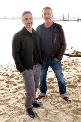 Denis Moschitto and Wotan Wilke Möhring at a photo shoot on the set of the ARD crime drama *Tatort: Schwere See* at Falkensteiner Ufer in Hamburg, September 23, 2026 Foto:xH.xHartmannx xFuturexImagex tatort_hh_6902