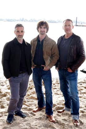 Denis Moschitto, Aaron Hilmer, and Wotan Wilke Möhring at a photo shoot on the set of the ARD crime drama *Tatort: Schwere See* at Falkensteiner Ufer in Hamburg, September 23, 2026 Foto:xH.xHartmannx xFuturexImagex tatort_hh_6907