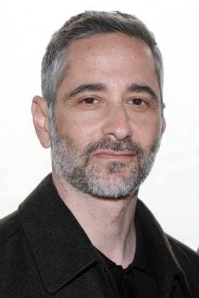 Denis Moschitto at a photo shoot on the set of the ARD crime drama *Tatort: Schwere See* at Falkensteiner Ufer in Hamburg, September 23, 2026 Foto:xgbrcix xFuturexImagex tatort_hh_6927