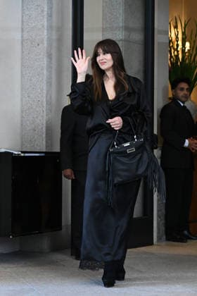 IPA88873062 - Milan, Fashion Week, leaving Palazzo Parigi In the photo: Monica Bellucci  Copyright: xManuelexMangiarotti ipa-agency.netx xManuelexMangiarottix IPA88873062