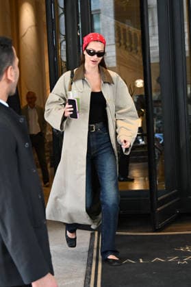 IPA88873120 - Milan, Fashion Week, leaving Palazzo Parigi In the photo: Amelia Gray Hamlin  Copyright: xManuelexMangiarotti ipa-agency.netx xManuelexMangiarottix IPA88873120