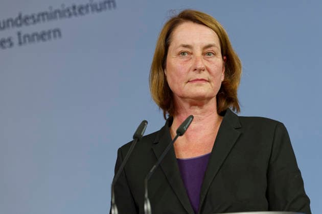 10-Point Plan to Combat Social Security Fraud, September 23, 2026, Berlin, Germany: Leonie Gebers (SPD), State Secretary at the Federal Ministry of Labor and Social Affairs, and the Federal Minister of the Interior brief the press on the federal government’s 10-point plan to combat social security fraud, which was approved by the Cabinet.