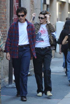 RECORD DATE NOT STATED IPA88876780 - Milan—photo by Mimmo Carriero—Supermodel Vittoria Ceretti, Leonardo DiCaprio’s girlfriend, strolls through the streets of downtown with two friends  Copyright: xx xx IPA88876780