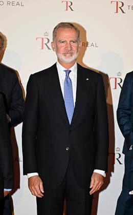 Opening of the 2026–2027 Season at the Teatro Real King Felipe VI attends a performance of Giacomo Puccini’s opera *Manon Lescaut* to mark the opening of the 2026–2027 opera season at the Teatro Real, on September 23, 2026, in Madrid, Spain. SEPTEMBER 23, 2026, Spain  Copyright: xFranciscoxGuerrax 7794709