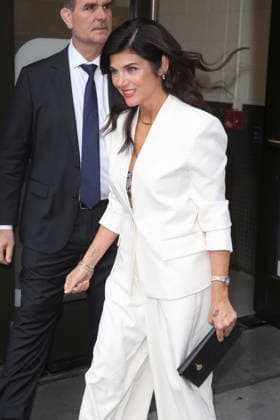 September 23, 2026, New York, New York, USA: Tiffani Thiessen at ABC Studios in New York City for Ã¢â‚¬ËœThe ViewÃ¢ New York USA  - ZUMAh16_ 20260923_zaf_h16_009 Copyright: xDanxHerrickx