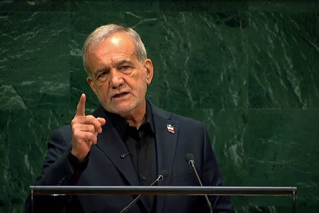 September 23, 2026, New York, United States: Iranian President Masoud Pezeshkian gestures while addressing the 81st United Nations General Assembly at United Nations headquarters in New York City, United States, on September 23, 2026. During the address, Pezeshkian displayed photographs of late Supreme Leader Ali Khamenei and images referring to civilian casualties in Minab and Lamerd. A United Nations fact-finding mission said it had reasonable grounds to believe U.S. forces were responsible for February 28 strikes on the Shajareh Tayyebeh Primary School in Minab and a sports complex in Lamerd; the United States rejected the mission s findings, and U.S. Central Command has separately denied striking Lamerd. New York USA - ZUMAi98_ 20260923_zih_i98_004 Copyright: xIranianxPresidencyx