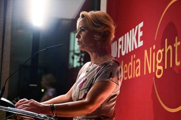 FUNKE Media Night ** FOR EDITORIAL USE ONLY ** EDITORIAL USE ONLY ** p Media Night at Stue, Julia Becker, publisher of the Funke Media Group, photographed on September 23, 2026, in Berlin Berlin Berlin Berlin Copyright MaurizioxGambarini Copyright: MaurizioxGambarini doc87qbzfwmrz611okfyho6 ,EDITORIAL USE ONLY Copyright: MaurizioxGambarini