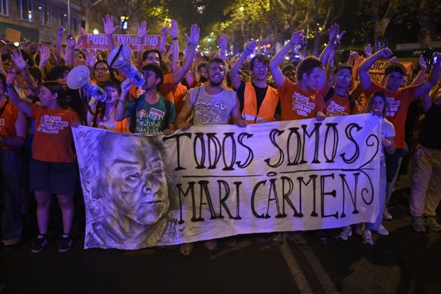 Demonstrations held across Spain against housing crisis MADRID, SPAIN - SEPTEMBER 23: Demonstrators gather in Madrid, Spain, on September 23, 2026, to protest the housing crisis, the top priority issue for society in polls across Spain, triggered by the eviction of 87-year-old Mari Carmen, who was forced out of her home of 70 years by court order and police enforcement after she could no longer afford the rent. Thousands of people assembled in front of a property purchased as an office with public funds by Isabel Diaz Ayuso, President of the Community of Madrid, which was put up for sale for 6.3 million euros following public backlash, to call for Mari Carmen s return to her home. Burak Akbulut Anadolu Madrid Spain. Editorial use only. Pl  Copyright: x2026xAnadoluxBurakxAkbulutx