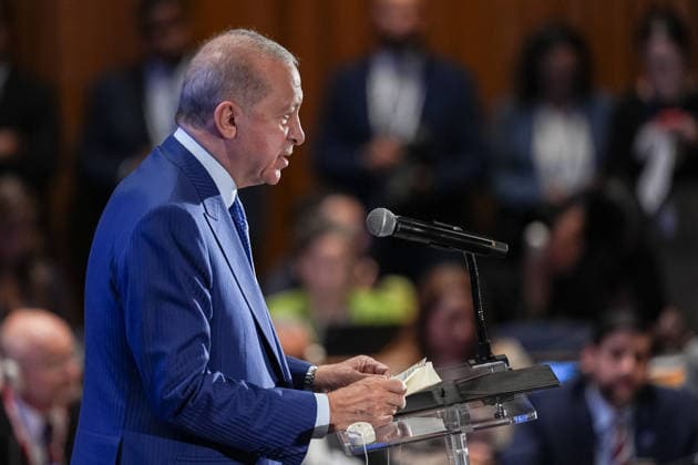 Turkish President Erdogan attends UN Secretary-General s climate event in New York NEW YORK, UNITED STATES - SEPTEMBER 23: Turkish President Recep Tayyip Erdogan makes a speech as he attends the UN Secretary-General s climate event at the United Nations headquarters in New York, United States, on September 23, 2026. Mehmet Eser Anadolu New York United States. Editorial use only. Please get in touch for any other usage.  Copyright: x2026xAnadoluxMehmetxEserx