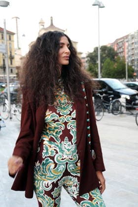 IPA88882446 - Milan, September 23, 2026: People, influencers, photographers, and onlookers at the Etro fashion show in Piazza Lina Bo Bardi during Milan Fashion Week  Copyright: xDuilioxPiaggesix xDuilioxPiaggesix IPA88882446