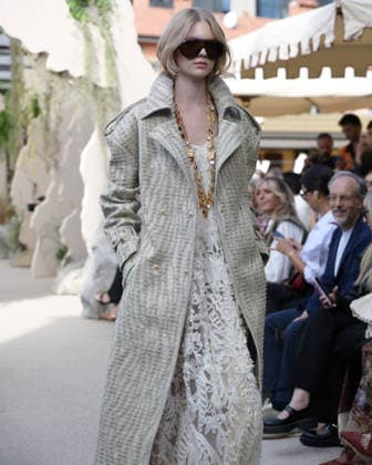 September 23, 2026, Milan, Lombardy, Italy: Models present the SARAWONG Spring Summer 2027 collection during Milan Fashion Week in Milan Italy on September 23 2026. The new collection was unveiled at 10 Corso Como during the official Milan Fashion Week Spring Summer 2027 calendar. Milan Italy  - ZUMAp285 20260923_zep_p285_014 Copyright: xGennaroxPiscopox