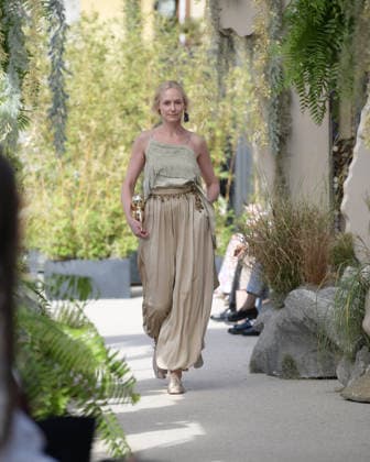 September 23, 2026, Milan, Lombardy, Italy: Models present the SARAWONG Spring Summer 2027 collection during Milan Fashion Week in Milan Italy on September 23 2026. The new collection was unveiled at 10 Corso Como during the official Milan Fashion Week Spring Summer 2027 calendar. Milan Italy  - ZUMAp285 20260923_zep_p285_021 Copyright: xGennaroxPiscopox