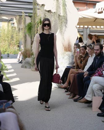 September 23, 2026, Milan, Lombardy, Italy: Models present the SARAWONG Spring Summer 2027 collection during Milan Fashion Week in Milan Italy on September 23 2026. The new collection was unveiled at 10 Corso Como during the official Milan Fashion Week Spring Summer 2027 calendar. Milan Italy  - ZUMAp285 20260923_zep_p285_054 Copyright: xGennaroxPiscopox