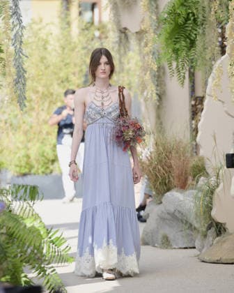 September 23, 2026, Milan, Lombardy, Italy: Models present the SARAWONG Spring Summer 2027 collection during Milan Fashion Week in Milan Italy on September 23 2026. The new collection was unveiled at 10 Corso Como during the official Milan Fashion Week Spring Summer 2027 calendar. Milan Italy  - ZUMAp285 20260923_zep_p285_067 Copyright: xGennaroxPiscopox