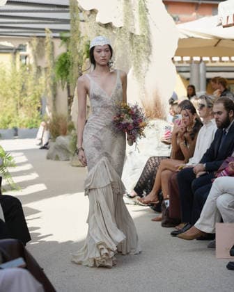 September 23, 2026, Milan, Lombardy, Italy: Models present the SARAWONG Spring Summer 2027 collection during Milan Fashion Week in Milan Italy on September 23 2026. The new collection was unveiled at 10 Corso Como during the official Milan Fashion Week Spring Summer 2027 calendar. Milan Italy  - ZUMAp285 20260923_zep_p285_097 Copyright: xGennaroxPiscopox