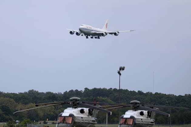 Photograph showing the airplane of Chinese President Xi Jinping arriving at Joint Base Andrews in Washington, United States, 23 September 2026. President Xi Jinping arrived for his first state visit to the White House in more than a decade, where he will meet with U.S. President Donald Trump in an attempt to ease growing tensions between the two powers. Xi Jinping arrives in Washington for his first state visit in more than a decade !ACHTUNG: NUR REDAKTIONELLE NUTZUNG!  Copyright: xOctavioxGuzmánx AME012 20260923-55021486224_1