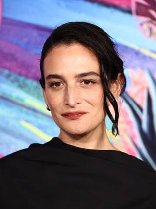 Los Angeles Premiere Of DreamWorks Animation s And Universal Pictures Forgotten Island Jenny Slate at the Los Angeles Premiere Of DreamWorks Animation s And Universal Pictures Forgotten Island held at the Lucas Museum of Narrative Art on September 23, 2026 in Los Angeles, California, United States. Los Angeles California United States Copyright: xXavierxCollin ImagexPressxAgencyx