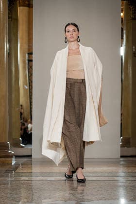 KEQIAO fashion show during the Milan Fashion Week - Womenswear Spring Summer 2027 in Milan, Italy, on 23 September 2026. A model walks the runway at KEQIAO fashion show during the Milan Fashion Week - Womenswear Spring Summer 2027 in Milan, Italy, on 23 September 2026., Credit:Stefano Costantino TTL Stefano Costantino Avalon Italy, Milan  Copyright: xStefanoxCostantinoxTTLx xStefanoxCostantinox xAvalonx 1137645505