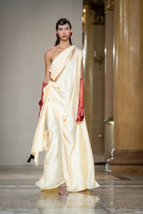 KEQIAO fashion show during the Milan Fashion Week - Womenswear Spring Summer 2027 in Milan, Italy, on 23 September 2026. A model walks the runway at KEQIAO fashion show during the Milan Fashion Week - Womenswear Spring Summer 2027 in Milan, Italy, on 23 September 2026., Credit:Stefano Costantino TTL Stefano Costantino Avalon Italy, Milan  Copyright: xStefanoxCostantinoxTTLx xStefanoxCostantinox xAvalonx 1137645960
