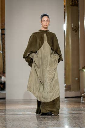 KEQIAO fashion show during the Milan Fashion Week - Womenswear Spring Summer 2027 in Milan, Italy, on 23 September 2026. A model walks the runway at KEQIAO fashion show during the Milan Fashion Week - Womenswear Spring Summer 2027 in Milan, Italy, on 23 September 2026., Credit:Stefano Costantino TTL Stefano Costantino Avalon Italy, Milan  Copyright: xStefanoxCostantinoxTTLx xStefanoxCostantinox xAvalonx 1137646472