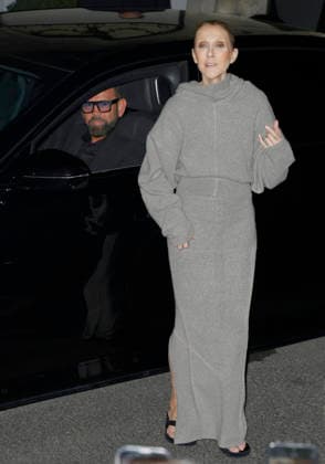 Celine Dion is back at the Royal Monceau Hotel in Paris after her concert at the Plénitude Arena in Paris La Défense on September 23, 2026. Christophe Aubert, Bestimage. Celine Dion is back at the Royal Monceau Hotel in Paris after her concert at the Plénitude Arena in Paris La Défense on September 23, 2026, Paris, France  Copyright: xChristophexAubertx xBestimagexChristophexAubertx xBestimagex