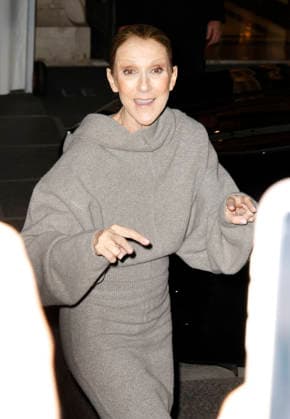 Celine Dion is back at the Royal Monceau Hotel in Paris after her concert at the Plénitude Arena in Paris La Défense on September 23, 2026. Christophe Aubert, Bestimage. Celine Dion is back at the Royal Monceau Hotel in Paris after her concert at the Plénitude Arena in Paris La Défense on September 23, 2026, Paris, France  Copyright: xChristophexAubertx xBestimagexChristophexAubertx xBestimagex