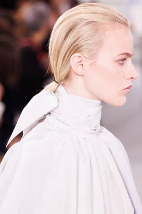 IPA88882639 - Milan, Milan Women™s Fashion Week Spring Summer 2027 - Women™s Fashion, Spring Summer 2027 - Jil Sander fashion show - pictured on the runway: Model.  Copyright: xCinziaxCamelax xx IPA88882639