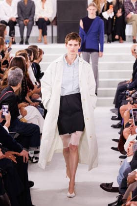 IPA88882661 - Milan, Milan Women™s Fashion Week Spring Summer 2027 - Women™s Fashion, Spring Summer 2027 - Jil Sander fashion show - pictured on the runway: Model.  Copyright: xCinziaxCamelax xx IPA88882661