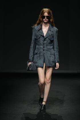 MFW - Maison Margiela Runway Models walk the runway during the Maison Margiela Spring Summer 2027 fashion show at Milan Women s Fashion Week in Milan, Italy on September 23, 2026. Photo by Riccardo Giordano IPA ABACAPRESS.COM Milan Italy  Copyright: xGiordanoxRiccardo IPA ABACAx