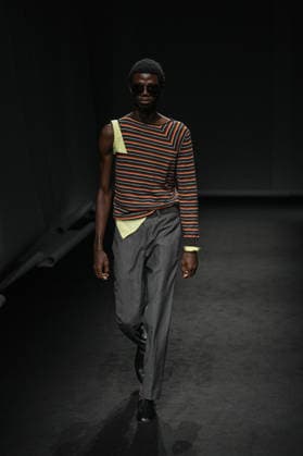 MFW - Maison Margiela Runway Models walk the runway during the Maison Margiela Spring Summer 2027 fashion show at Milan Women s Fashion Week in Milan, Italy on September 23, 2026. Photo by Riccardo Giordano IPA ABACAPRESS.COM Milan Italy  Copyright: xGiordanoxRiccardo IPA ABACAx
