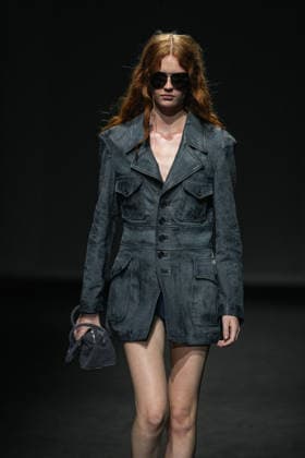 MFW - Maison Margiela Runway Models are pictured on the runway during the Maison Margiela Spring Summer 2027 fashion show at Milan Women s Fashion Week in Milan, Italy on September 23, 2026. Photo by Riccardo Giordano IPA Milan Italy  Copyright: xGiordanoxRiccardo IPA ABACAx