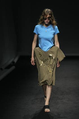 MFW - Maison Margiela Runway Models walk the runway during the Maison Margiela Spring Summer 2027 fashion show at Milan Women s Fashion Week in Milan, Italy on September 23, 2026. Photo by Riccardo Giordano IPA Milan Italy  Copyright: xGiordanoxRiccardo IPA ABACAx