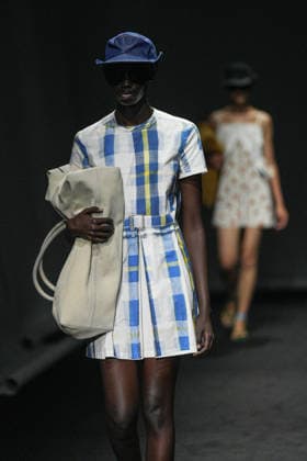 MFW - Maison Margiela Runway Models are seen on the runway during the Maison Margiela Spring Summer 2027 fashion show at Milan Women s Fashion Week in Milan, Italy on September 23, 2026. Photo by Riccardo Giordano IPA ABACAPRESS.COM Milan Italy  Copyright: xGiordanoxRiccardo IPA ABACAx