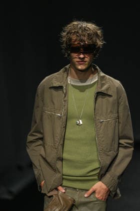 MFW - Maison Margiela Runway Models walk the runway during the Maison Margiela Spring Summer 2027 fashion show at Milan Women s Fashion Week in Milan, Italy on September 23, 2026. Photo by Riccardo Giordano IPA ABACAPRESS.COM Milan Italy  Copyright: xGiordanoxRiccardo IPA ABACAx