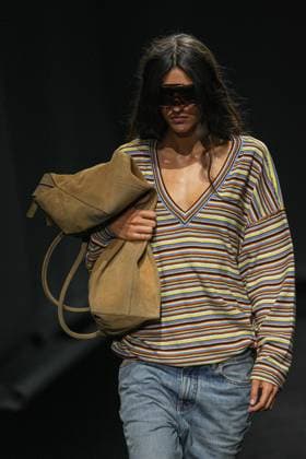 MFW - Maison Margiela Runway Models walk the runway during the Maison Margiela Spring Summer 2027 fashion show at Milan Women s Fashion Week in Milan, Italy on September 23, 2026. Photo by Riccardo Giordano IPA ABACAPRESS.COM Milan Italy  Copyright: xGiordanoxRiccardo IPA ABACAx
