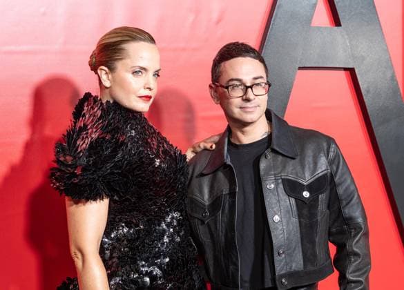 September 23, 2026, Bronx, New York, USA: Mena Suvari wearing dress by Christian Siriano and designer Christian Siriano attend premiere American Horror Story: 13 by FX Hulu at The Hotel Chelsea in New York, NY on September 23, 2026. Bronx USA  - ZUMAr339 20260923_znp_r339_122 Copyright: xLevxRadinx