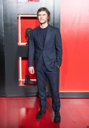 September 23, 2026, Bronx, New York, USA: Evan Peters attends premiere American Horror Story: 13 by FX Hulu at The Hotel Chelsea in New York, NY on September 23, 2026. Bronx USA  - ZUMAr339 20260923_znp_r339_154 Copyright: xLevxRadinx