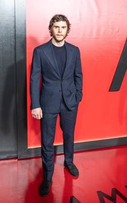 September 23, 2026, Bronx, New York, USA: Evan Peters attends premiere American Horror Story: 13 by FX Hulu at The Hotel Chelsea in New York, NY on September 23, 2026. Bronx USA  - ZUMAr339 20260923_znp_r339_159 Copyright: xLevxRadinx
