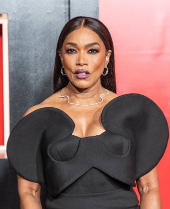 September 23, 2026, Bronx, New York, USA: Angela Bassett wearing dress by Falguni Shane Peacock attends premiere American Horror Story: 13 by FX Hulu at The Hotel Chelsea in New York, NY on September 23, 2026. Bronx USA  - ZUMAr339 20260923_znp_r339_177 Copyright: xLevxRadinx