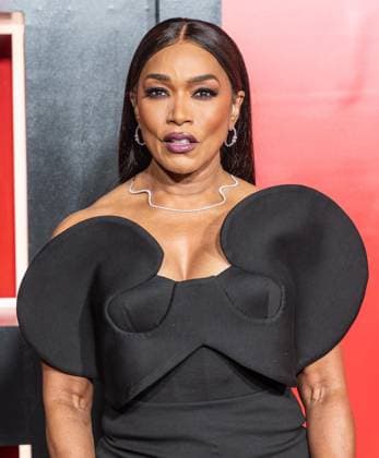 September 23, 2026, Bronx, New York, USA: Angela Bassett wearing dress by Falguni Shane Peacock attends premiere American Horror Story: 13 by FX Hulu at The Hotel Chelsea in New York, NY on September 23, 2026. Bronx USA  - ZUMAr339 20260923_znp_r339_176 Copyright: xLevxRadinx