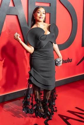 September 23, 2026, Bronx, New York, USA: Angela Bassett wearing dress by Falguni Shane Peacock attends premiere American Horror Story: 13 by FX Hulu at The Hotel Chelsea in New York, NY on September 23, 2026. Bronx USA  - ZUMAr339 20260923_znp_r339_186 Copyright: xLevxRadinx
